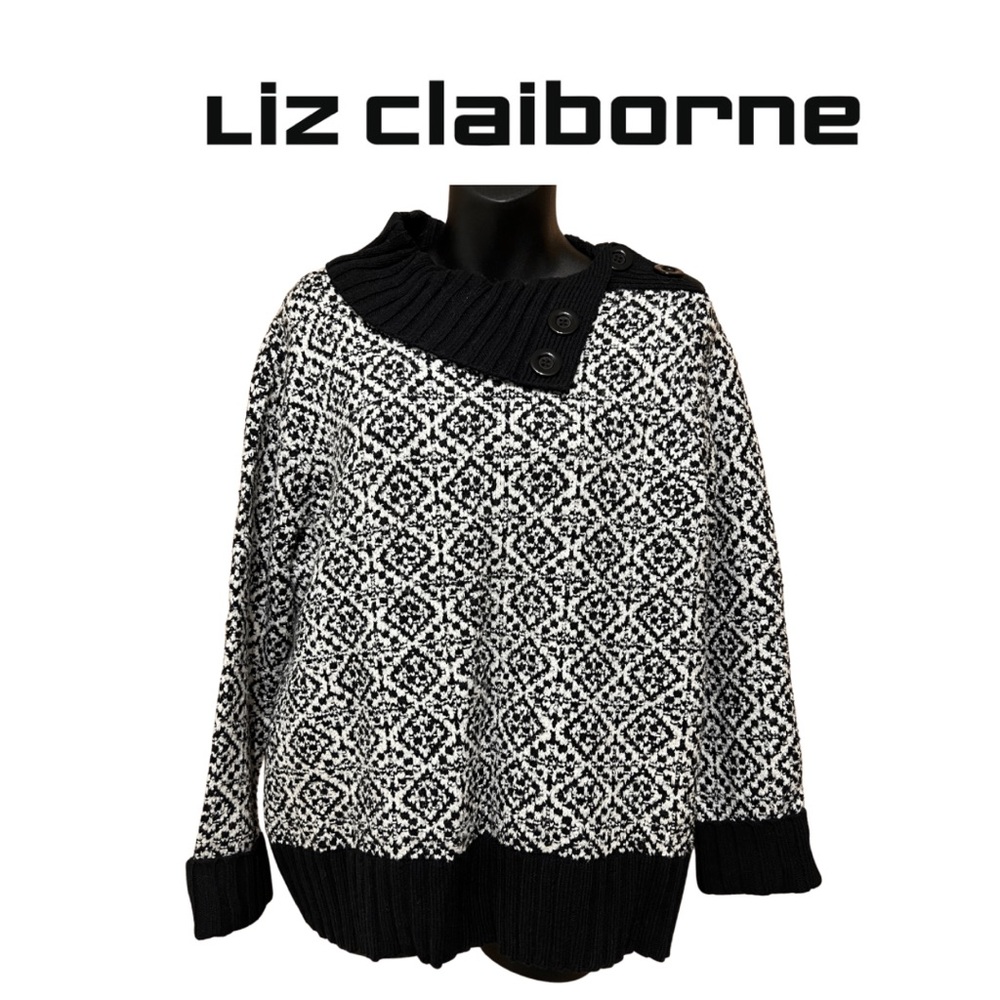 LIZ CLAIBORNE BLACK AND WHITE SWEATER SIZE PXL